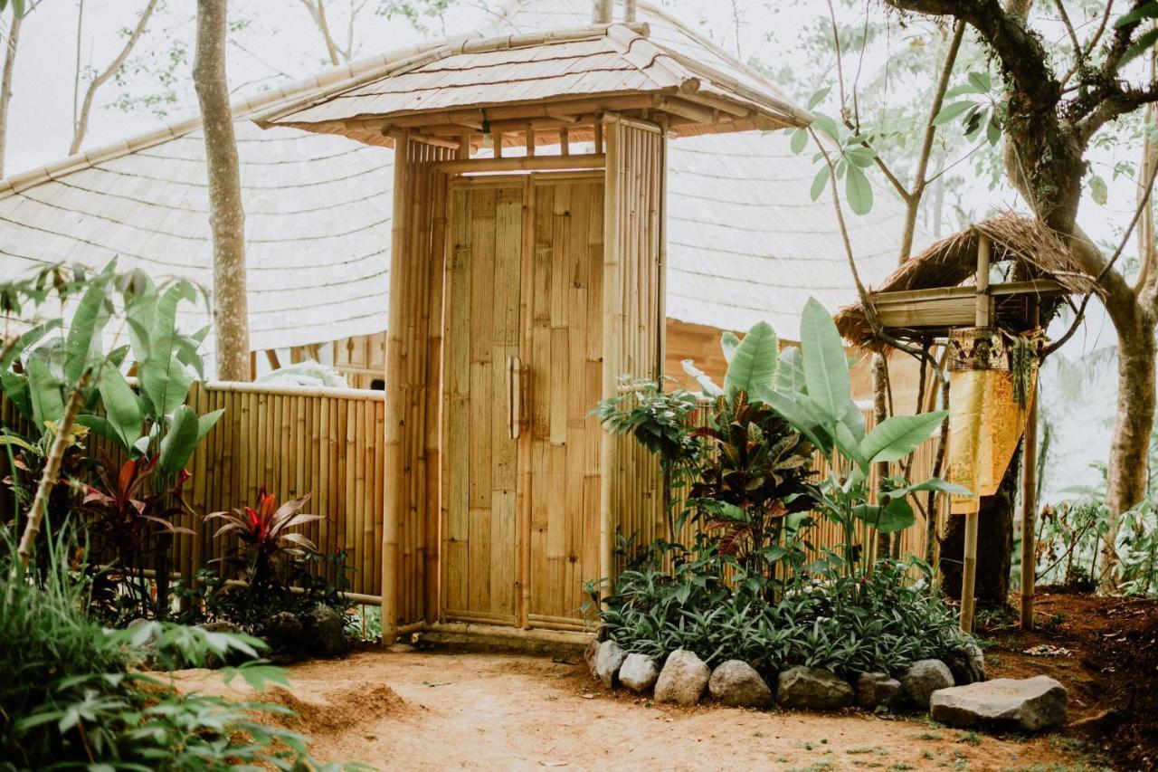 Bird Hills Bamboo House Villa Karangasem  Exterior photo