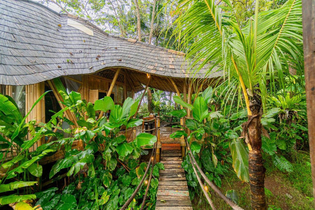 Bird Hills Bamboo House Villa Karangasem  Exterior photo