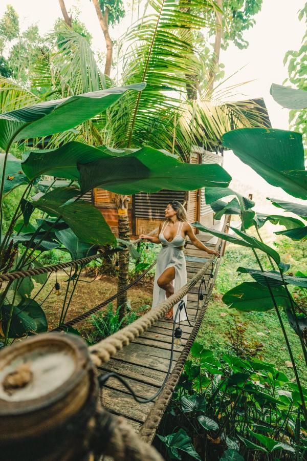 Bird Hills Bamboo House Villa Karangasem  Exterior photo